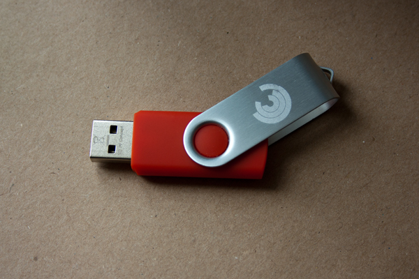 Rot USB-Stick 8GB Kinaesthetics-Logo Rot USB-Stick 8GB Kinaesthetics-Logo Bild anzeigen